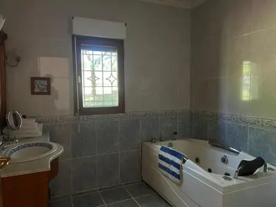 Un baño de Casablanca