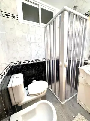 Un baño de A T La plaza Alto