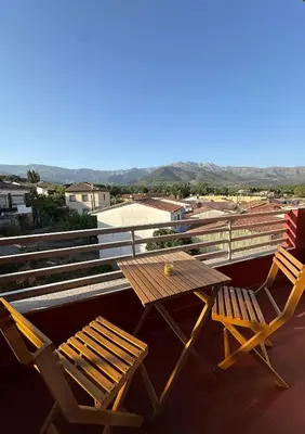 Vista general de una montaña o vista desde el apartamento
