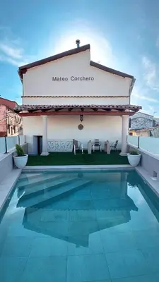 Piscina en o cerca de Casa Rural Mateo Corchero