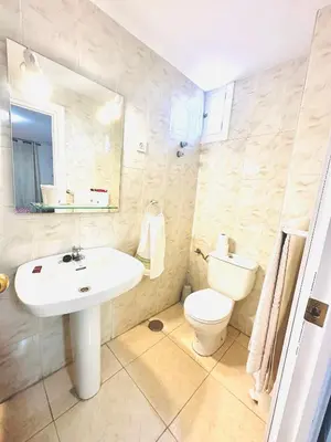 Un baño de Hostal La Taberna