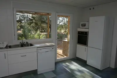 Una cocina o zona de cocina en Casa Rural La Dehesa de Campoviejo