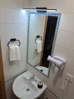 Un baño de Hostal LA SIERRA