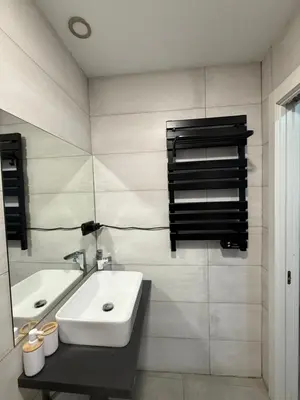 Un baño de Caleros 8 - Apartamento 2