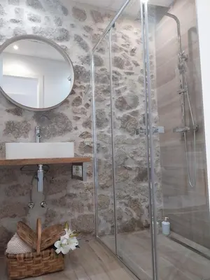 Un baño de LR BÉJAR JARDíN
