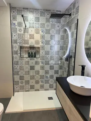 Un baño de VYL Béjar