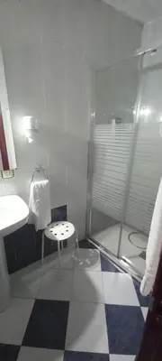 Un baño de Hostal Las Cadenas