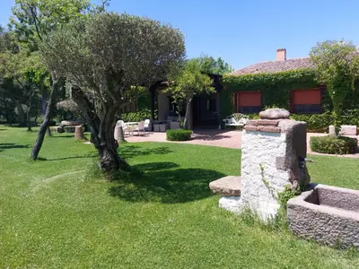 Jardín al aire libre en Complejo rural la Badia
