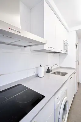 Una cocina o zona de cocina en Salamanca Inn - Parking Gratis