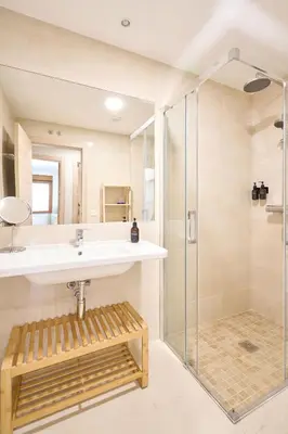 Un baño de Salamanca Inn - Parking Gratis