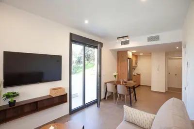 Una televisión o centro de entretenimiento en Nova Suite