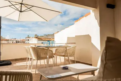 Un balcón o terraza de Qazris Suites