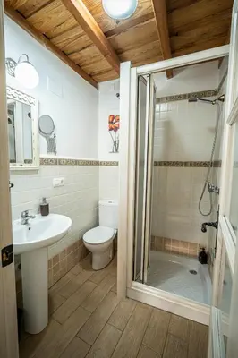 Un baño de Casa Rural La Barquilla