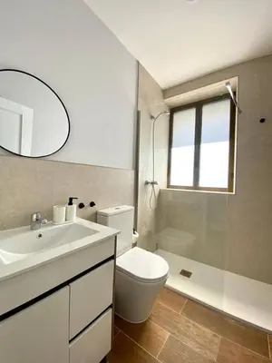 Un baño de Avila Centro I