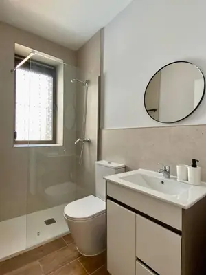 Un baño de Avila Centro II