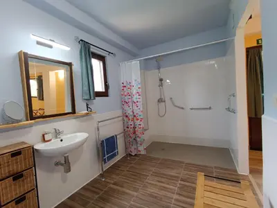Un baño de Apartamento Rural La Frondosa