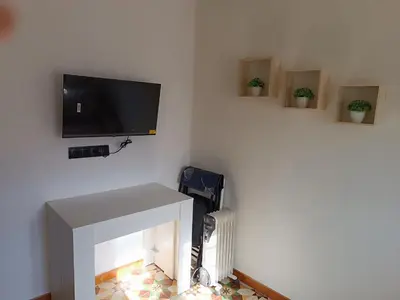 Una televisión o centro de entretenimiento en Mi rincón de Candeleda