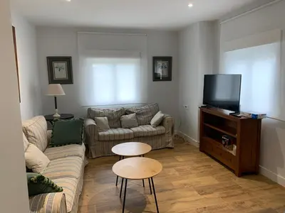 Una televisión o centro de entretenimiento en Casa Camino Real a Guadalupe