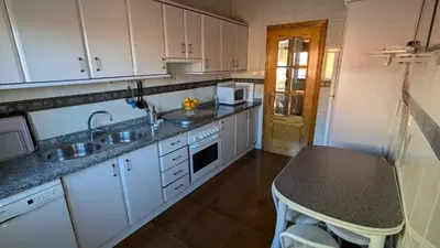 Una cocina o zona de cocina en Apartamento El Parral - atelparralcabezuelaes