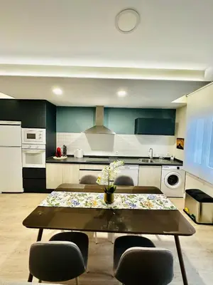 Una cocina o zona de cocina en La Beltraneja XIII Apartamento con encanto en el casco histórico