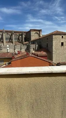 Edificio en el que se encuentra el apartamento