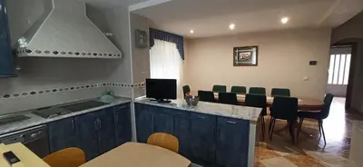 Una cocina o zona de cocina en Casa Rural Fuente Clavel