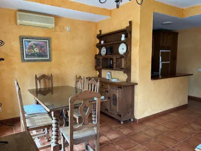 Una cocina o zona de cocina en Apartamentos los Olivos