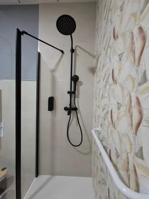 Un baño de Medea Suites Apartamentos