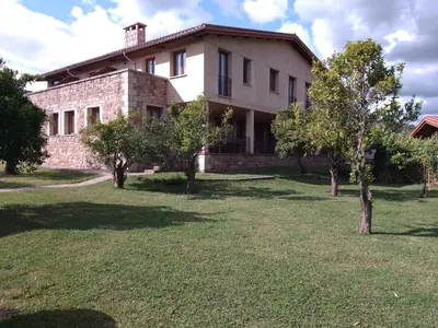 Jardín al aire libre en Casa Rural La Flor del Naranjo