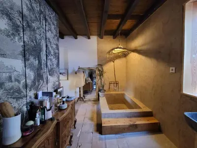 Plano de Relax en casona única Lanueva Candeleda patio compartido