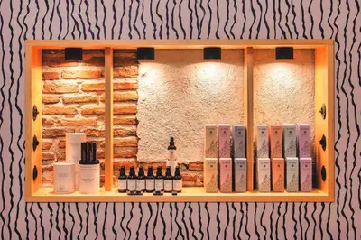 Plano de LOS MERCADERES Balneum Suites