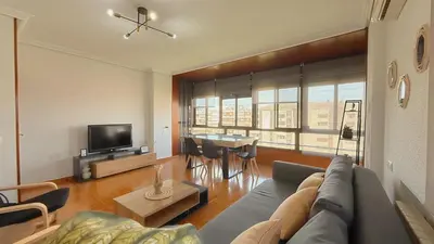 Una televisión o centro de entretenimiento en Mirador de Cánovas