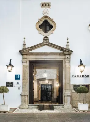 Fachada o entrada de Parador de Mérida