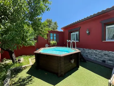 Piscina en o cerca de Casa Rural El Fresno