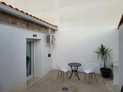 Un patio o zona al aire libre en Apartamentos turisticos AMITIÉ 7 Centro