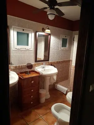 Un baño de La Mazuela