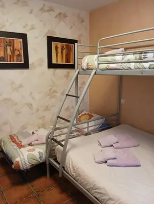 Cama o camas de una habitación en Casa Rural La Casita Roja