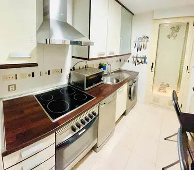 Una cocina o zona de cocina en La Leyenda de Candeleda