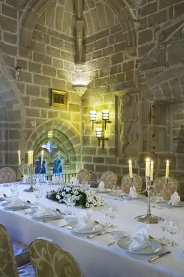 Un restaurante o sitio para comer en Parador de Plasencia