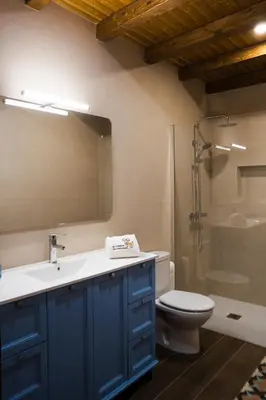 Un baño de El Corral de Cayetana