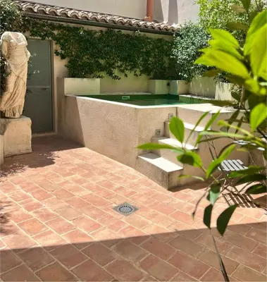 Piscina en o cerca de La Casa del Pasadizo elegante casona restaurada con piscina