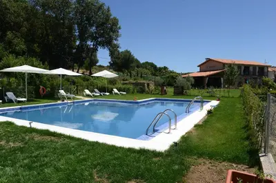 Piscina en o cerca de El Secadero