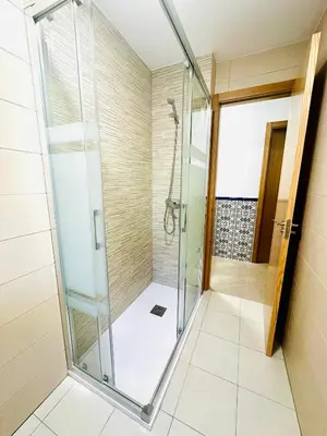 Un baño de VUT La Ermita