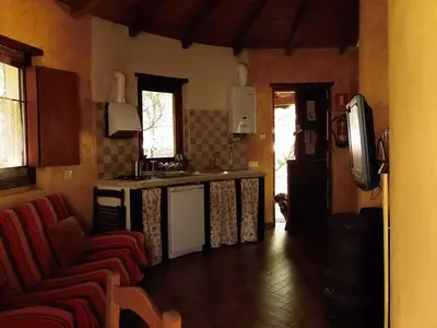 Una cocina o zona de cocina en Apartamentos Rurales Ecopangea