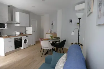 Una cocina o zona de cocina en Apartamento Fama