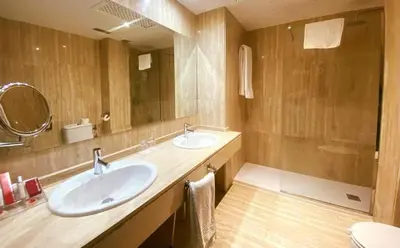 Un baño de Hotel Doña Teresa