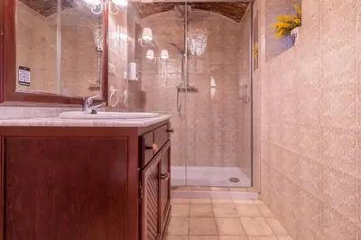 Un baño de AT La Habanera By Kubik
