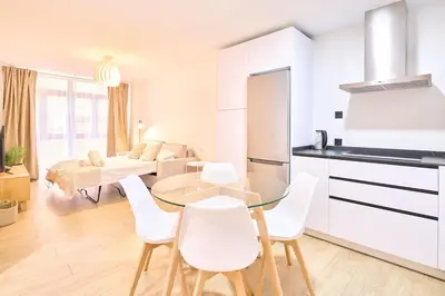 Una cocina o zona de cocina en Universitas Suite urban collection