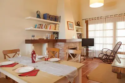 Zona de estar de Casa de campo Olmo, jardín y piscina a 20 minutos de Salamanca