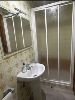 Un baño de El jardín de las piedras